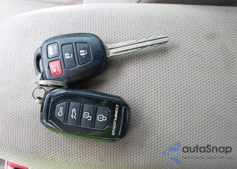 2016 Toyota Corolla Le Plus from USA, damaged, VIN 2T1BURHE9GC692115